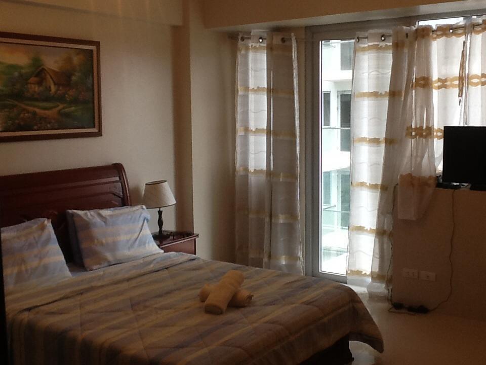 Palm Tree Genlex Condo Manila Exterior photo