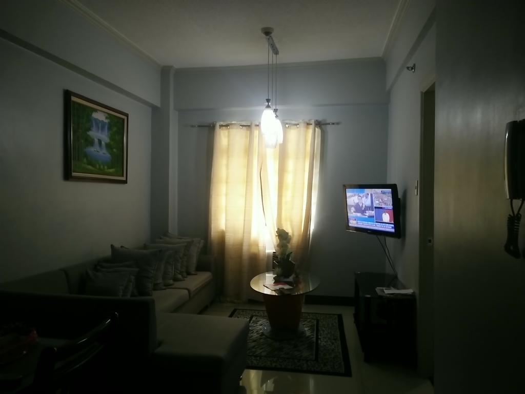 Palm Tree Genlex Condo Manila Exterior photo