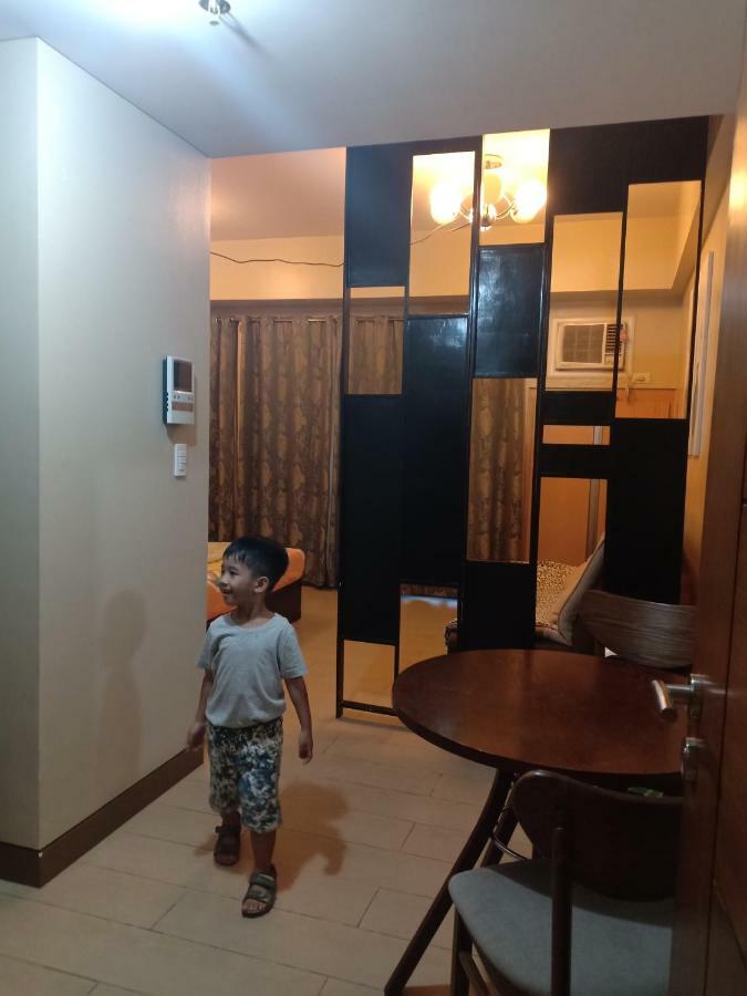Palm Tree Genlex Condo Manila Exterior photo